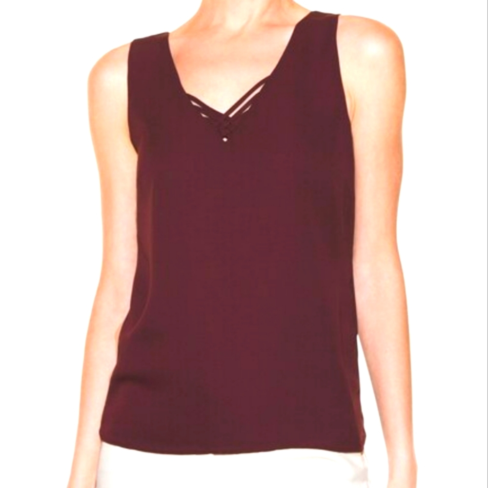 White House Black Market Crisscross double-layer sleeveless top XS in burgundy